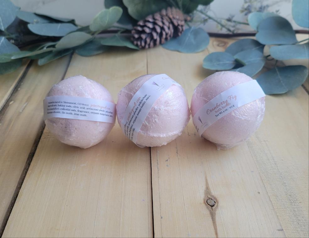 Cranberry Fig fragranced soothing bath bomb