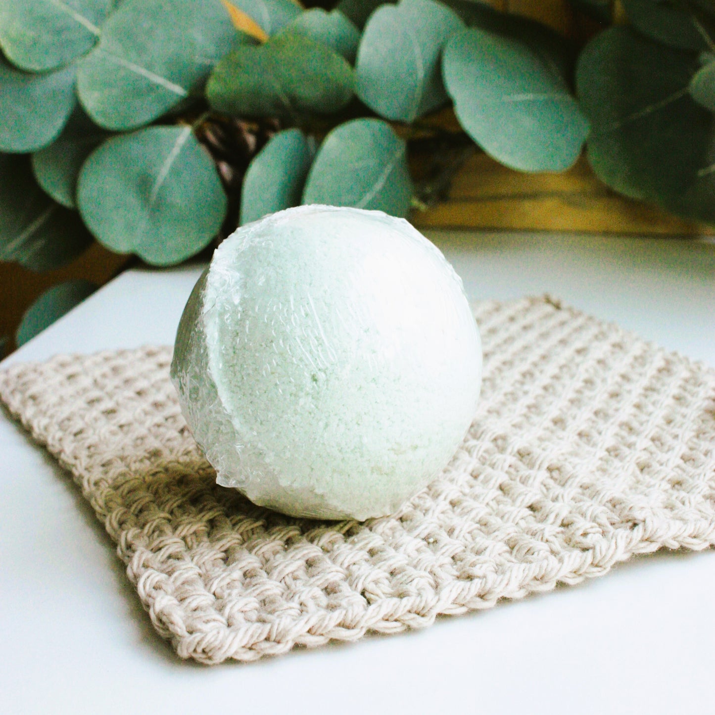 Eucalyptus Lemongrass Essential Oil Bath Bomb