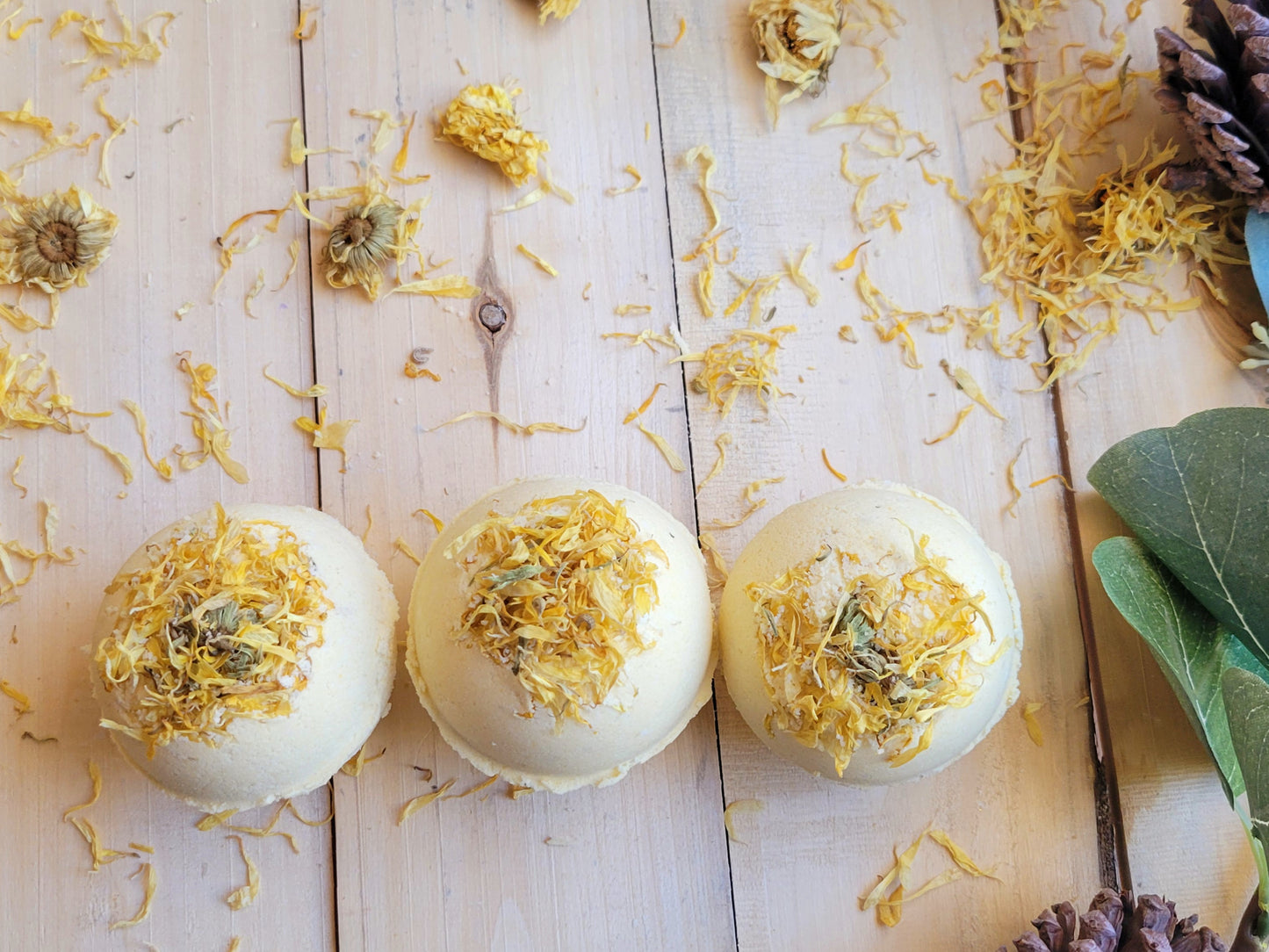 Lemongrass Calendula Essential Oil Bath Bomb